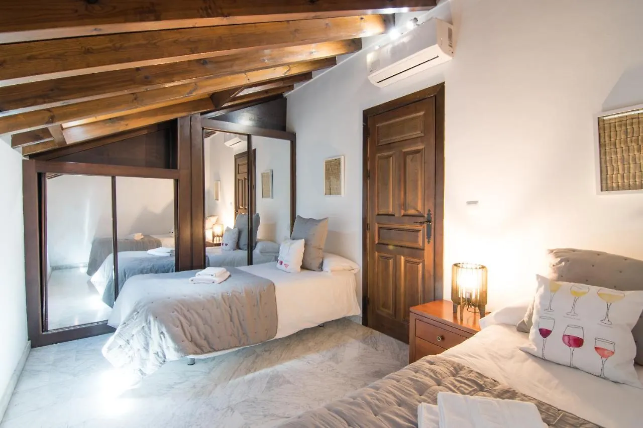Tuguest Atico Gracia Apartment Granada